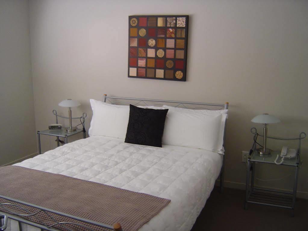 Kudos Business Suites & Airport Motel Auckland Zewnętrze zdjęcie